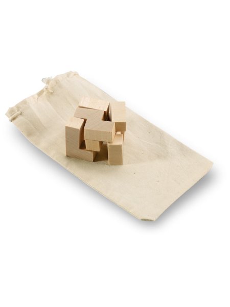 Puzzle en bois dans un sac